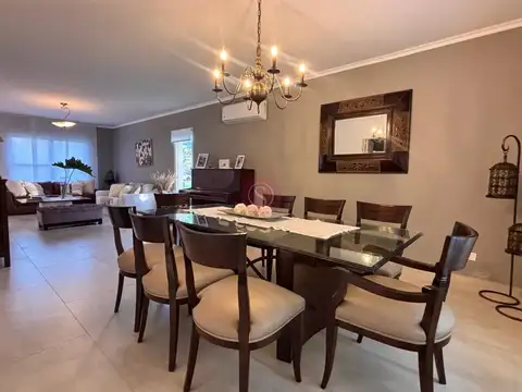 Casa en Venta en La Pradera I, USD 480.000