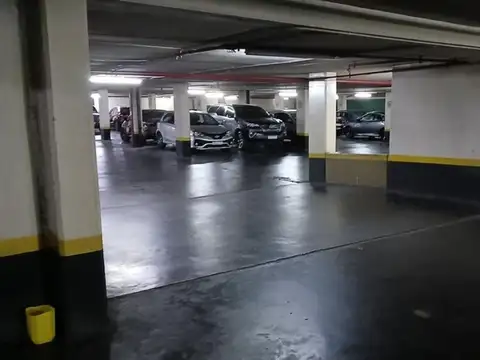 ALTO PALERMO,COCHERA, EXCELENTE OPORTUNIDAD,