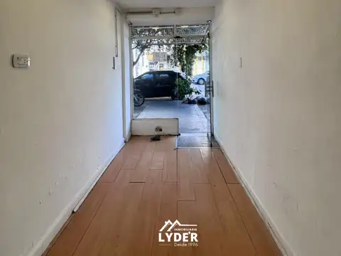 Local en Alquiler en Centro, $ 430.000