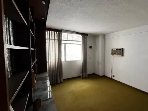 Duarte Quiros 500, Piso 3