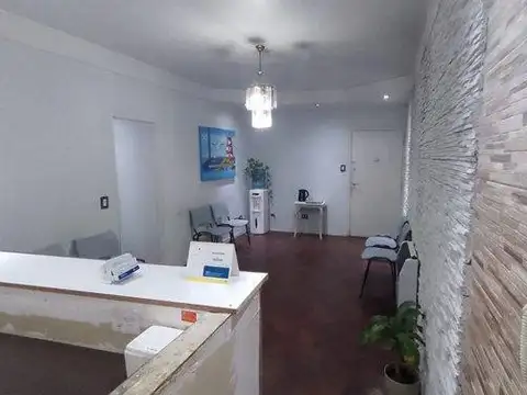 VENTA Departamento 4 ambientes patio Constitución
