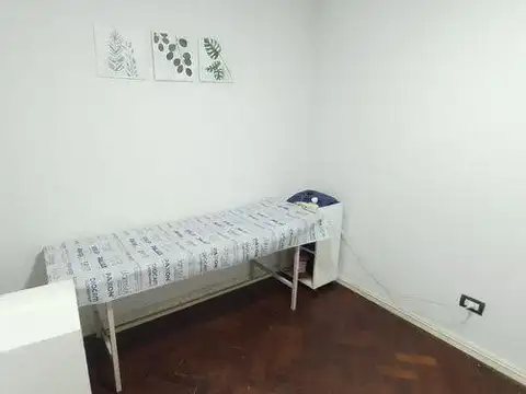 VENTA Departamento 4 ambientes patio Constitución