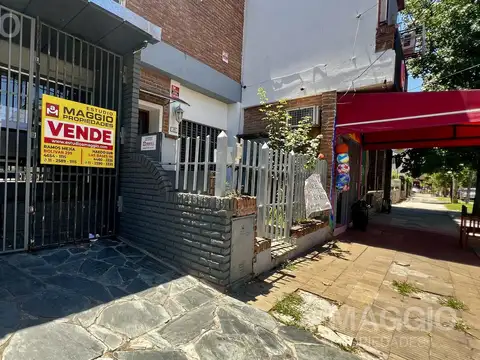 Local en Venta 30 años