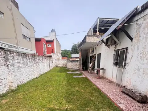 Terreno en Venta 30  mts Fondo