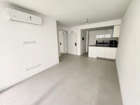 VENTA - 3 ambientes luminoso con balcon - San Cristobal