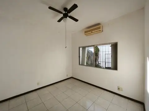Casa 3 dormitorios y garage en excelente zona
