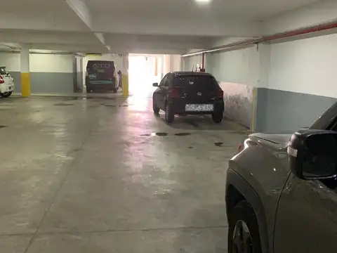 VENTA COCHERA CUBIERTA - EDIFICIO NEWEN