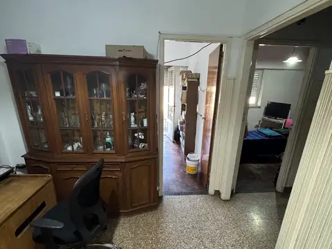 Casa 3 ambientes con 1 baño