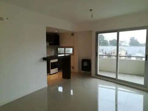 Calle 156 entre 11 y 12