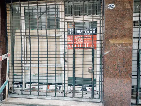 Local de 30 m2. Ideal emprendimiento o deposito