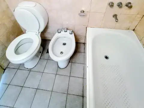 DEPARTAMENTO EN AVELLANEDA