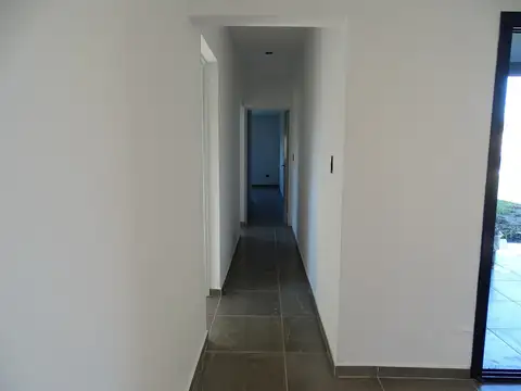 CASA 4 AMBIENTES EN VENTA EN CANNING BARRIO CERRADO