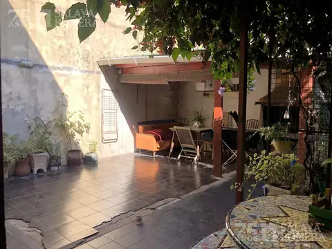 Casa 5 ambientes con 1 baño