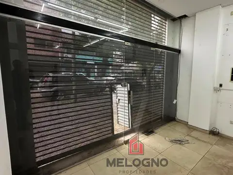 Local en Alquiler en Moreno, $ 600.000