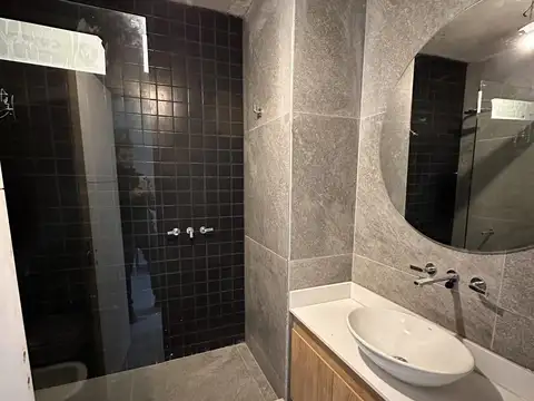 Venta Duplex 3 dormitorios, de Categoría, en  La Luisita, Zona Sur, Córdoba