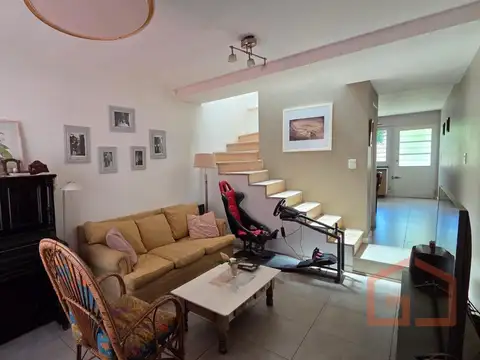 Depto Tipo Casa en Alquiler en Moron Norte, $ 980.000