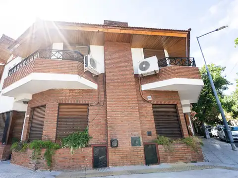 Casa en Floresta Norte