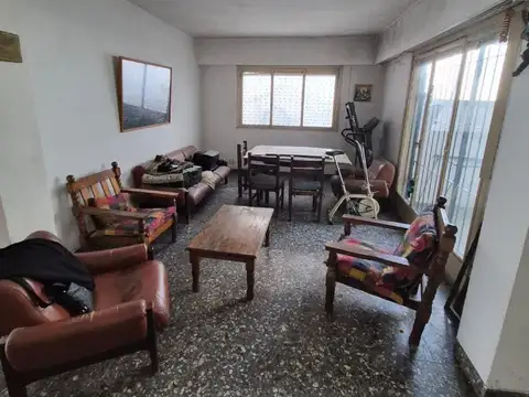 Depto Tipo Casa en Venta en Caballito Norte, USD 159.000