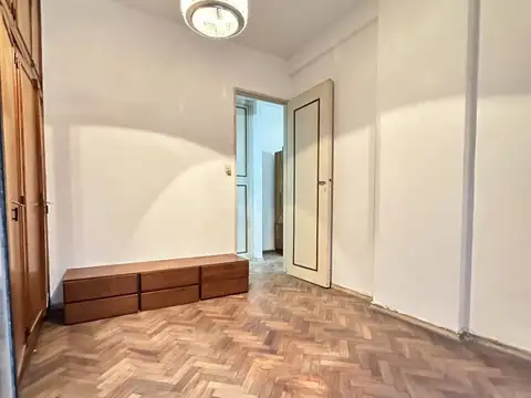 LUIS SAENZ PEÑA 500, Piso 1