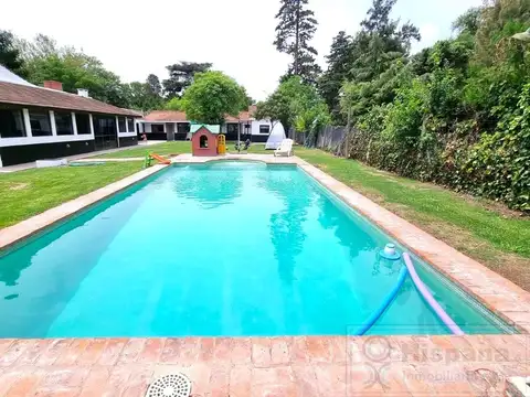 Casa quinta en venta sobre la calle Lisandro de la Torre. Del Viso, Pilar. APTA CREDITO. RETASADA