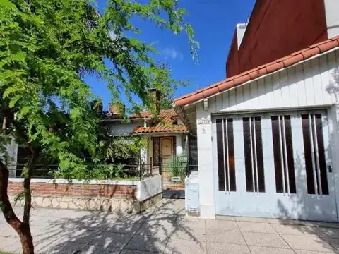 CHALET EN HURLINGHAM EXCELENTE UBICACION