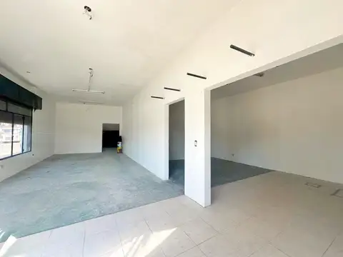 Local en Alquiler en Valentín Alsina, $ 1.700.000