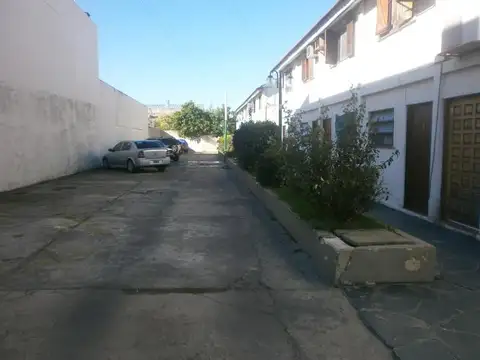 Depto Tipo Casa en Venta de 2 ambientes