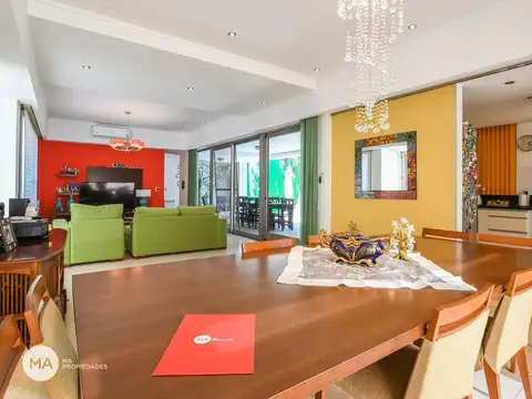 Casa 4 ambientes con 3 baños