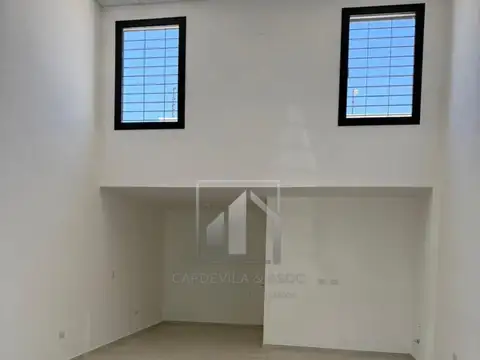 Local en Alquiler en Manantiales, $ 1.500.000