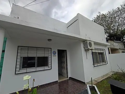 Casa multifamiliar en venta en El Talar