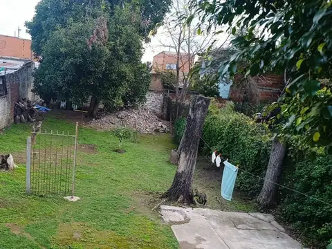 Departamento 16 ambientes con 8 baños