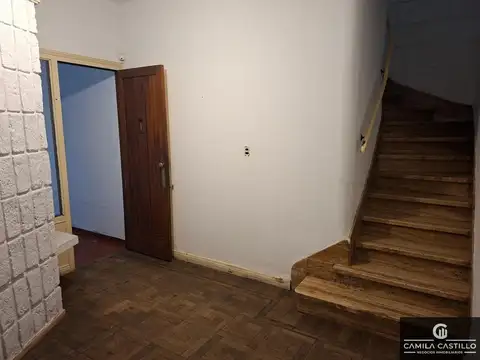 Depto Tipo Casa 9 ambientes con 3 baños