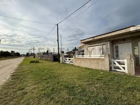 Vendo complejo de cabañas en Santa Helena.