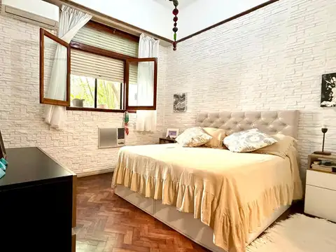 Depto Tipo Casa en Venta de 5 ambientes