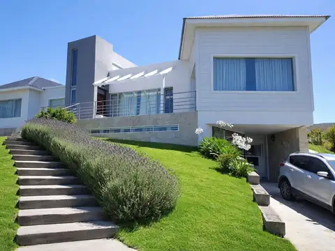 CASA 3 DORMITORIOS LA HERRADURA