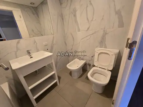 Departamento en Alquiler con 1 cocheras