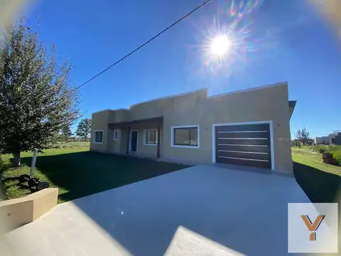 Casa en Venta en San Miguel del Monte, USD 150.000