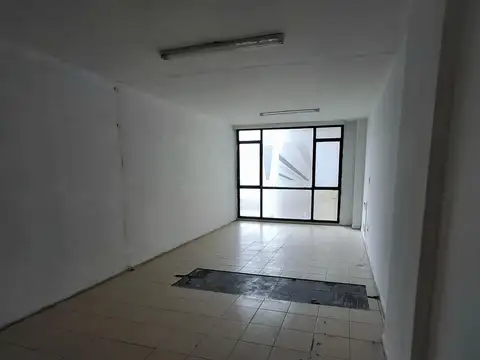 Oficina en alquiler Balvanera Luminosa!