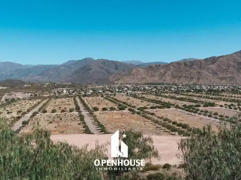 OPENHOUSE inmobiliaria vende magnífico terreno en Barrio Dalvian