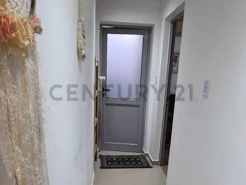 Lorenzatti 900, Piso 900