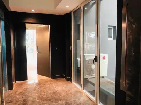 Oficina Monoambiente con 2 baños