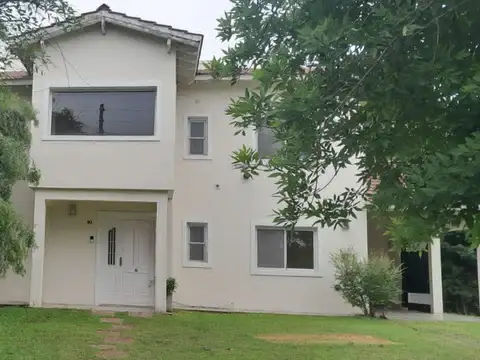 Casa en alquiler en BARRIO ALAMO ALTO