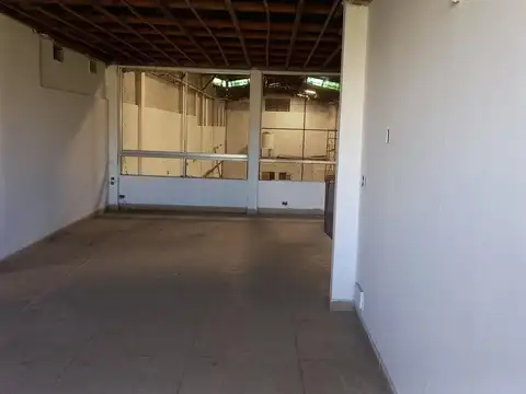 Galpon en Alquiler 66 años