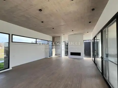 Casa en Alquiler A Estrenar