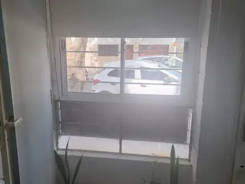 Depto Tipo Casa en Venta en Villa del Parque, USD 125.000