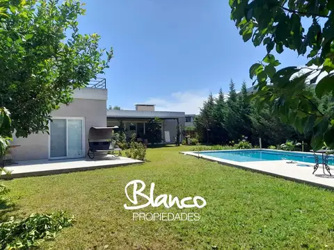 Casa en Venta en Haras Santa Maria, USD 270.000