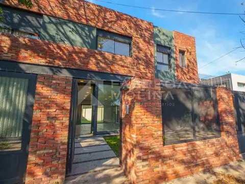 VENTA ¡Amplio Dúplex a Estrenar! 3 Dormitorios - ppal en suite