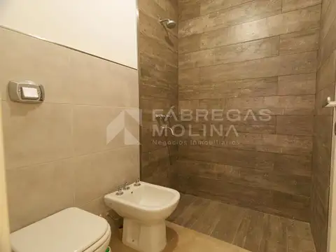 Casa 3 ambientes con 2 baños