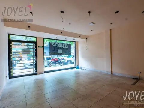 Local en alquiler, centro comercial de Villa del Parque