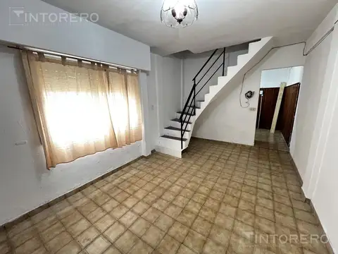 PH Duplex 3 Ambientes con Cochera en Alquiler en Morón Centro - Sin Expensas